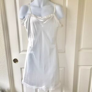 🆕🔥 Vera Wang White Sexy Chemise Lingerie Sz L